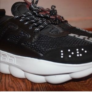 Versace chain reaction size 9.5